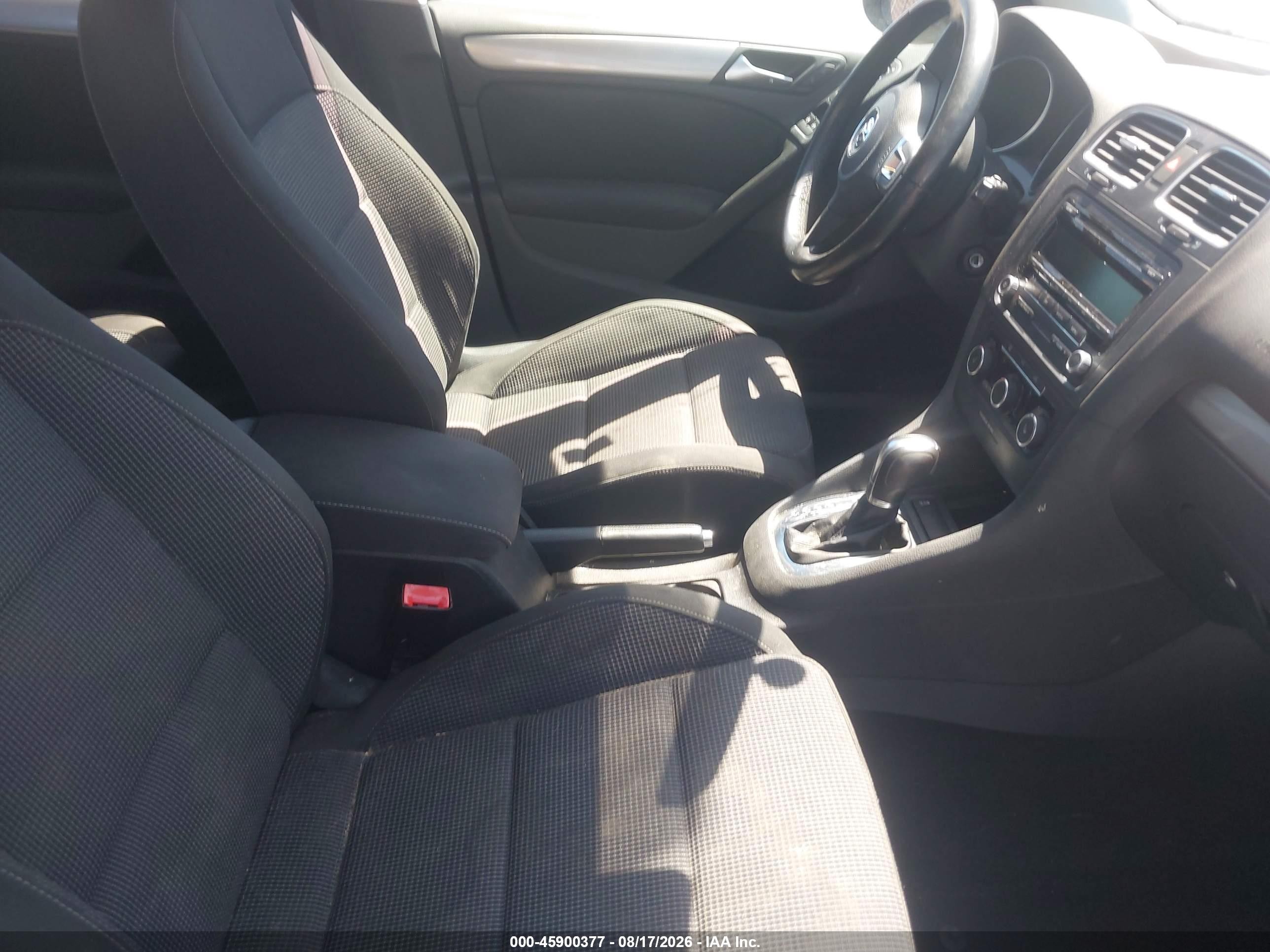 2013 Volkswagen Golf VIN WVWDB7AJ2DW097135 IAAI salvage auction — Unknown, Salvage (California), sold $1,050 on 2026-09-11 (photo 5)
