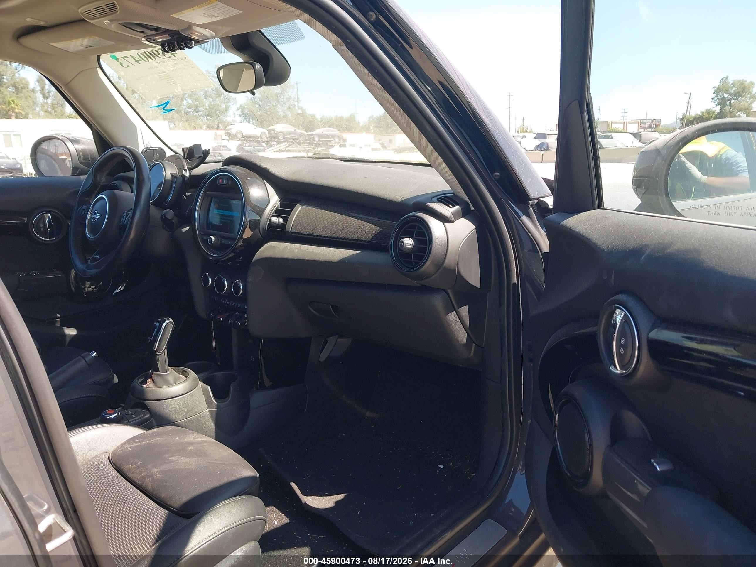 2020 Mini Hard top VIN WMWXU9C00L2M00133 IAAI salvage auction — Front End, Salvage (California), sold $3,100 on 2026-09-10 (photo 5)