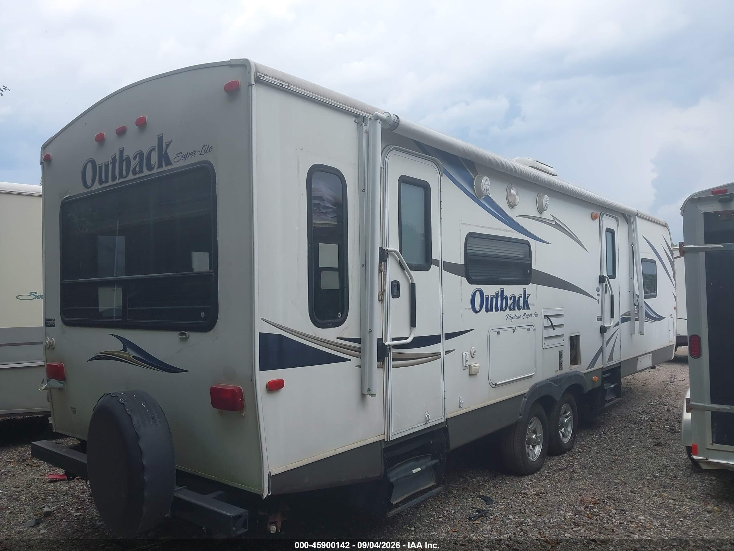 2013 Keystone Rv Outback VIN 4YDT27727DB452171 IAAI salvage auction — All Over, Salvage (Ohio), sold $700 on 2026-10-14 (photo 4)