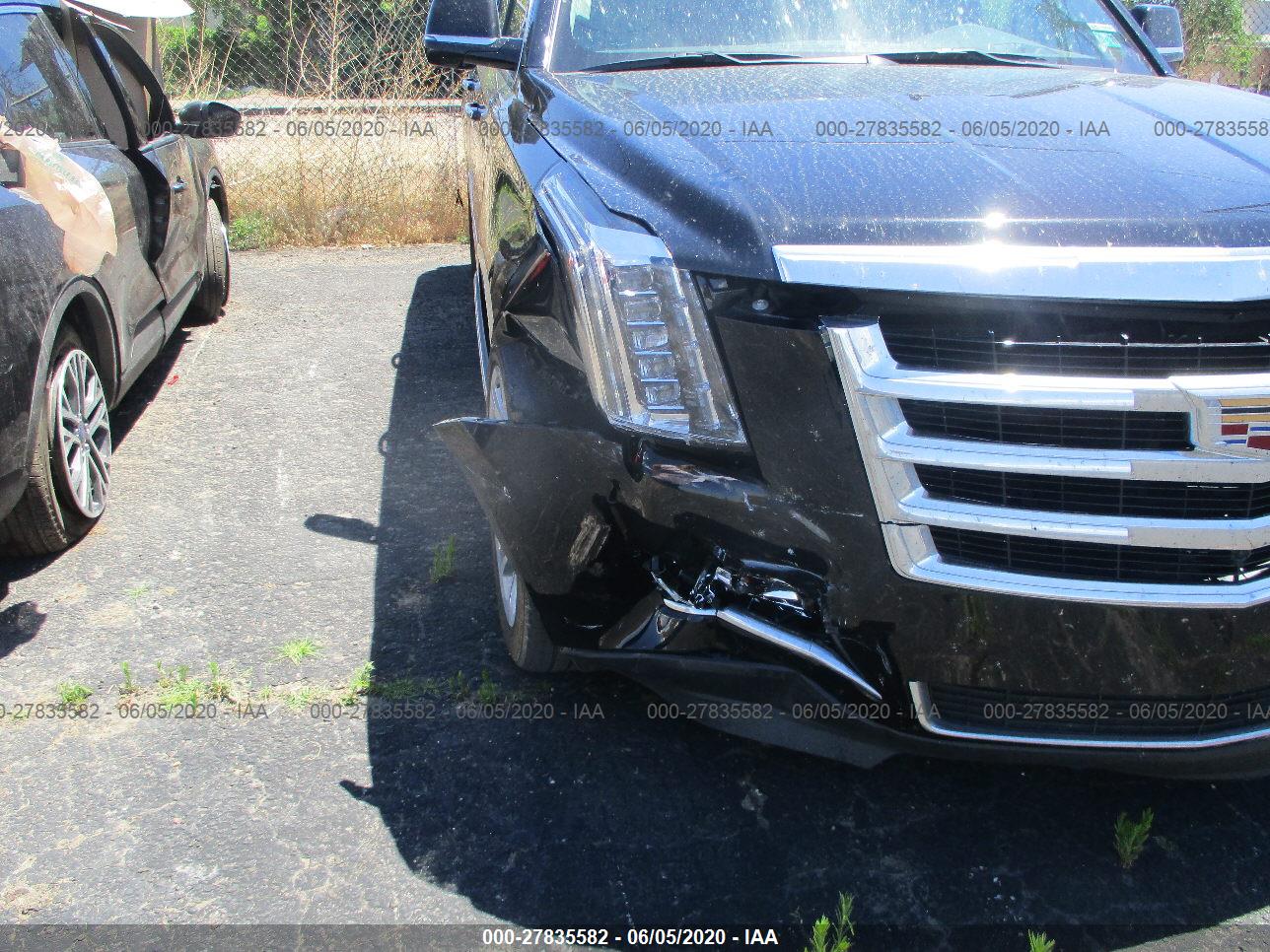 2020 Cadillac Escalade VIN 1GYS4HKJ2LR191688 COPART salvage auction — Front End, CLEAR (Pennsylvania), sold $44,750 on 2020-07-20 (photo 8)