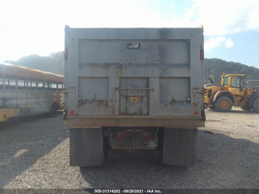2018 VIN 1NPSXPEX3JD460839 IAAI salvage auction — Burn Engine, Salvage (Pennsylvania), sold $9,100 on 2026-07-15 (photo 8)