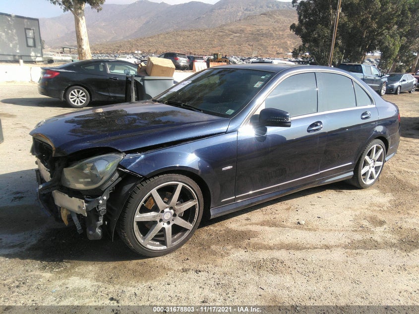 2012 Mercedes-benz C-klasse VIN WDDGF4HB4CR216630 IAAI salvage auction — MECHANICAL, Salvage (California), sold $425 on 2026-07-21 (photo 2)