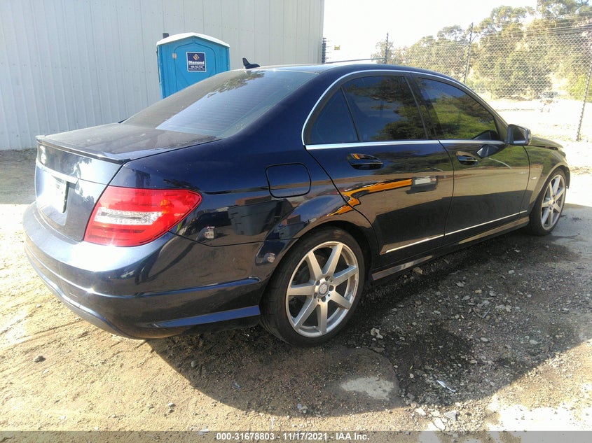 2012 Mercedes-benz C-klasse VIN WDDGF4HB4CR216630 IAAI salvage auction — MECHANICAL, Salvage (California), sold $425 on 2026-07-21 (photo 4)