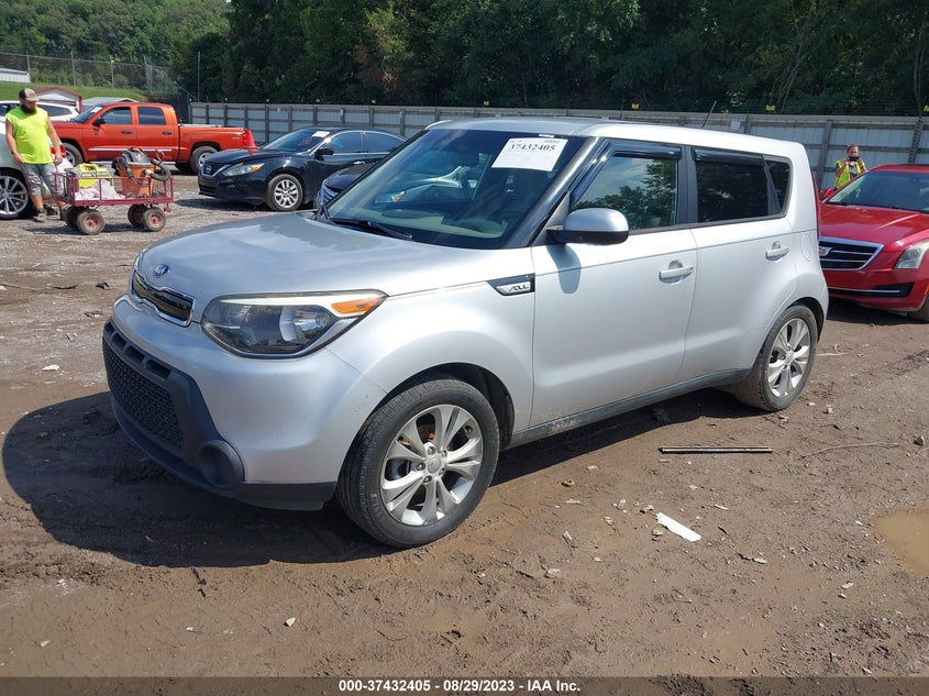 2015 Kia Soul VIN KNDJP3A5XF7779161 IAAI salvage auction — REAR END, Salvage Title, sold $300 on 2026-07-15 (photo 2)