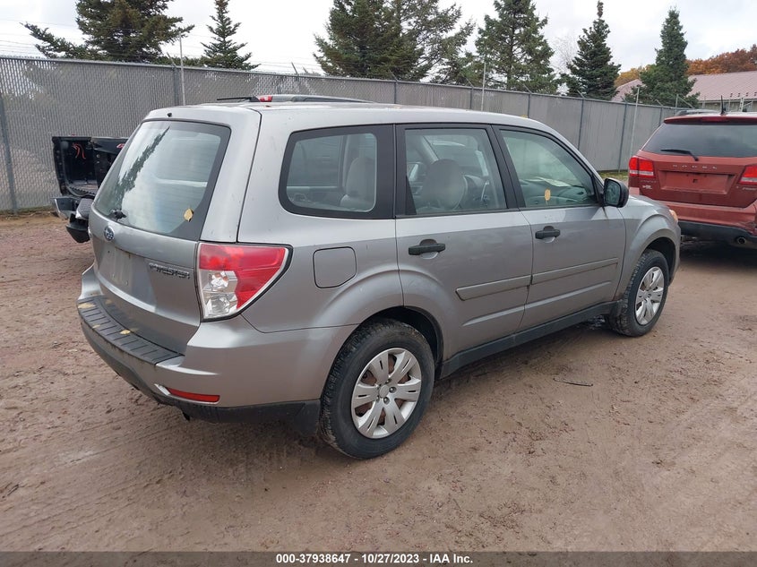 2009 Subaru Forester VIN JF2SH61669G722800 IAAI salvage auction — Unknown, Other, sold $1,100 on 2023-11-15 (photo 4)