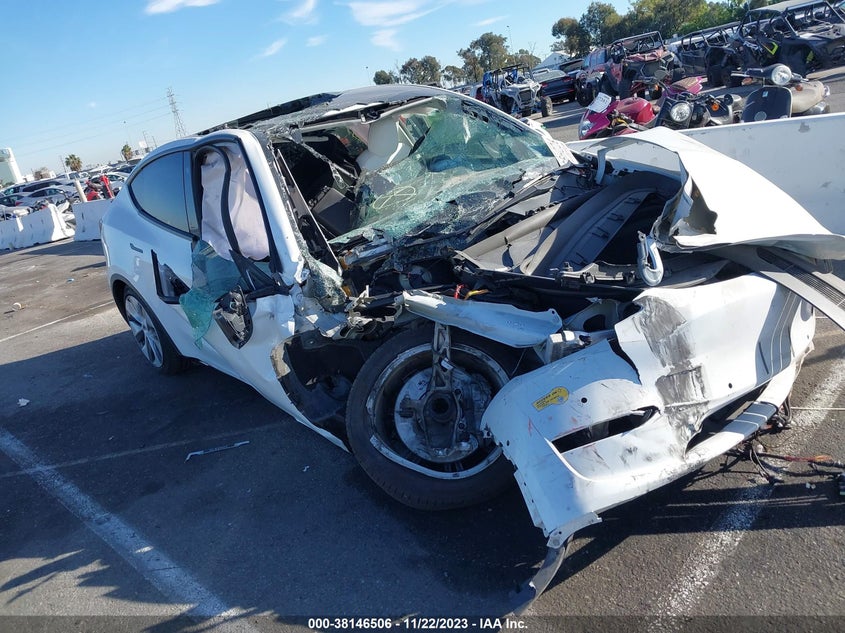 2022 Tesla Model y VIN 7SAYGDEE3NF554851 IAAI salvage auction — ALL OVER, Non-Repairable (California), sold $2,750 on 2026-07-09 (photo 1)