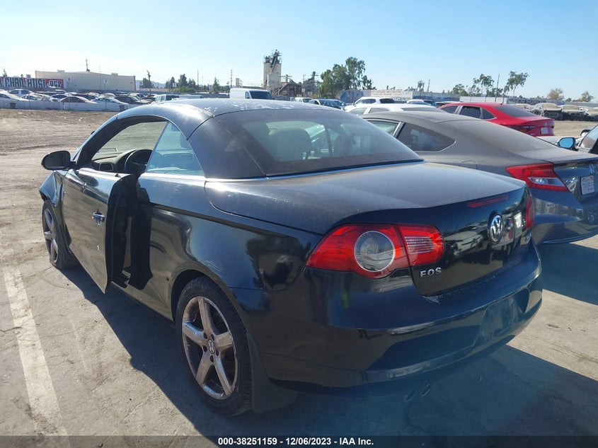 2007 Volkswagen Eos VIN WVWDA71F47V027158 IAAI salvage auction — FRONT END, Salvage (California), sold $25 on 2026-07-29 (photo 3)