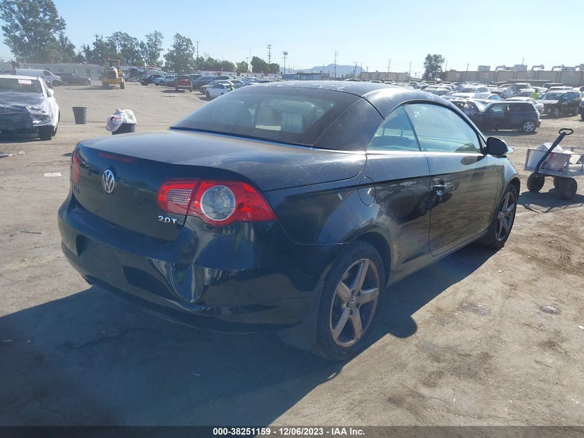 2007 Volkswagen Eos VIN WVWDA71F47V027158 IAAI salvage auction — FRONT END, Salvage (California), sold $25 on 2026-07-29 (photo 4)
