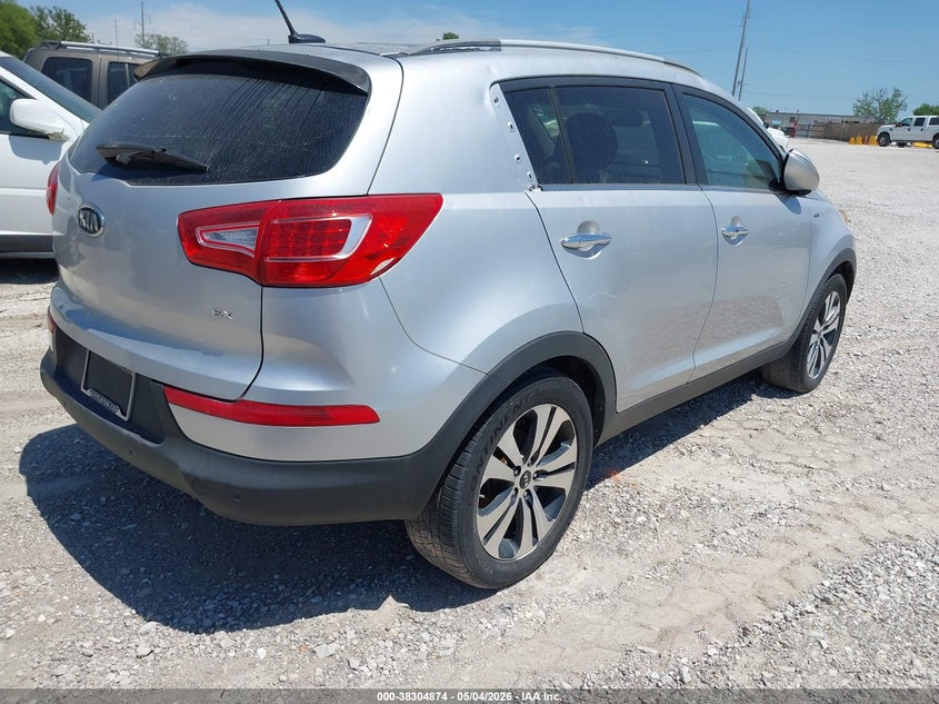 2011 Kia Sportage VIN KNDPCCA25B7080185 IAAI salvage auction — ELECTRICAL, Salvage (Idaho), sold $500 on 2026-07-27 (photo 4)