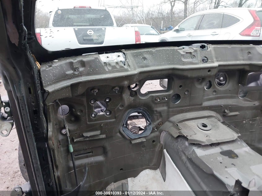 2015 Dodge Challenger VIN 2C3CDZC96FH885507 IAAI salvage auction — THEFT, Bill Of Sale (Indiana), sold $125 on 2026-07-10 (photo 7)
