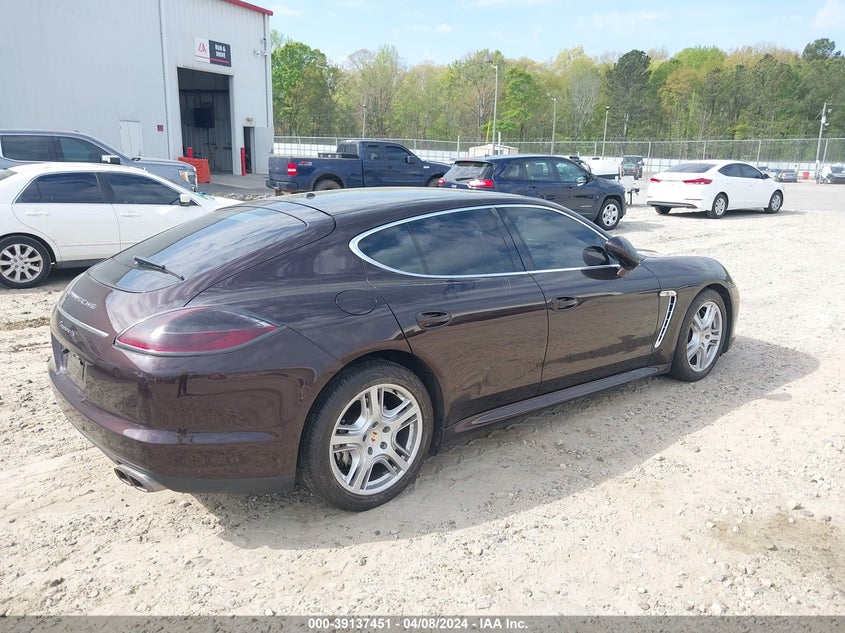 2010 Porsche Panamera VIN WP0AB2A75AL062550 IAAI salvage auction — Repossession, Other, sold $5,650 on 2024-04-25 (photo 4)