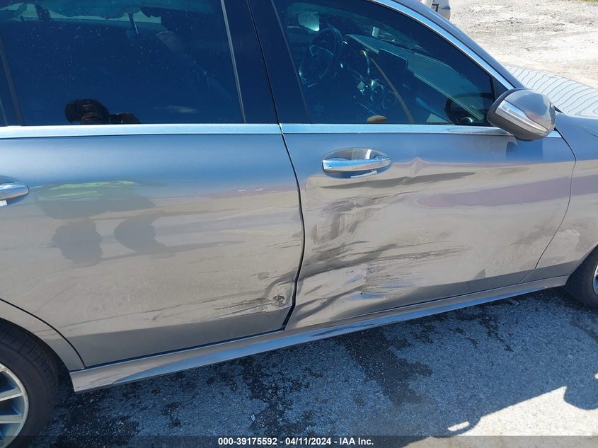 2015 MERCEDES-BENZ C 300 VIN 55SWF4KB2FU016451 COPART salvage auction — Left & Right Side, Original (Texas), sold $6,750 on 2024-05-30 (photo 6)
