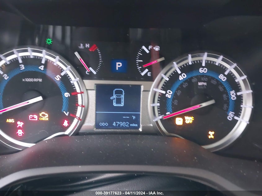 2019 Toyota 4runner VIN JTEBU5JR4K5717445 IAAI salvage auction — FRONT END, Salvage (Tennessee), sold $3,650 on 2026-07-29 (photo 7)