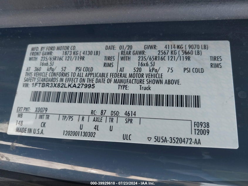 2020 Ford Transit-250 cargo van VIN 1FTBR3X82LKA27995 IAAI salvage auction — LEFT & RIGHT, Salvage Title, sold $10,250 on 2026-07-06 (photo 9)
