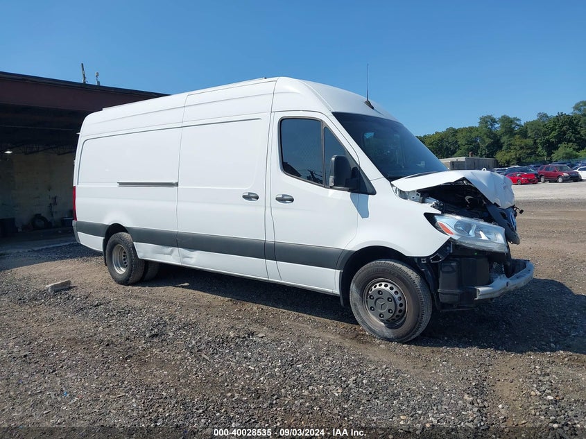 2019 MERCEDES-BENZ SPRINTER 2500 VIN WD4PF1CD3KT005119 — COPART salvage auction photo