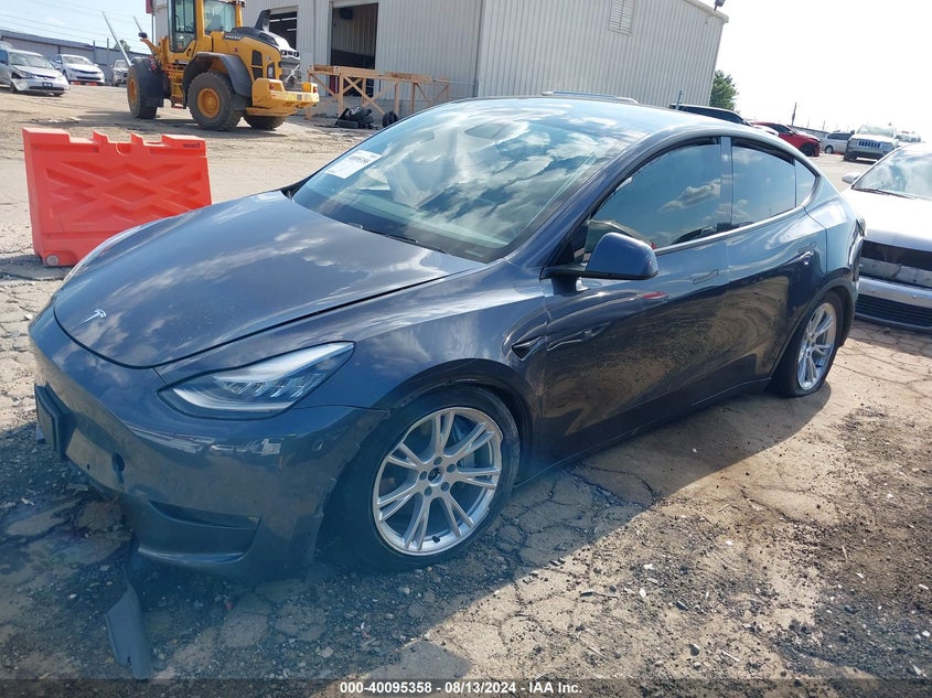 2021 Tesla Model Y VIN 5YJYGDEE9MF077368 COPART salvage auction — Front End, Salvage (Georgia), sold $12,450 on 2024-10-20 (photo 2)
