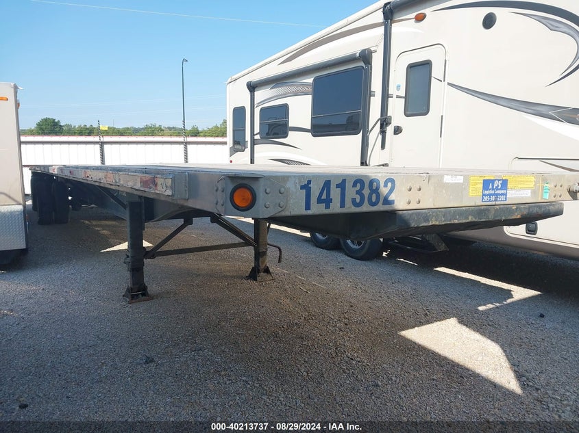 2014 Utility trailer mfg Unknown VIN 1UYFS2487EA889138 IAAI salvage auction — UNKNOWN, Clear (Oklahoma), sold $3,650 on 2026-07-28 (photo 1)