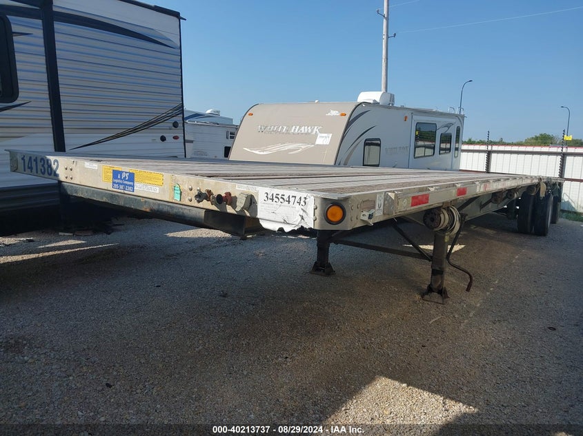 2014 Utility trailer mfg Unknown VIN 1UYFS2487EA889138 IAAI salvage auction — UNKNOWN, Clear (Oklahoma), sold $3,650 on 2026-07-28 (photo 2)