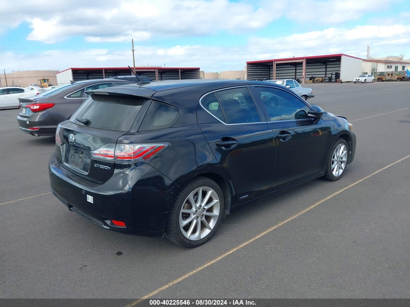 2013 Lexus Ct 200h VIN JTHKD5BH2D2126978 IAAI salvage auction — FRONT END, Salvage Title, sold $825 on 2026-07-21 (photo 4)