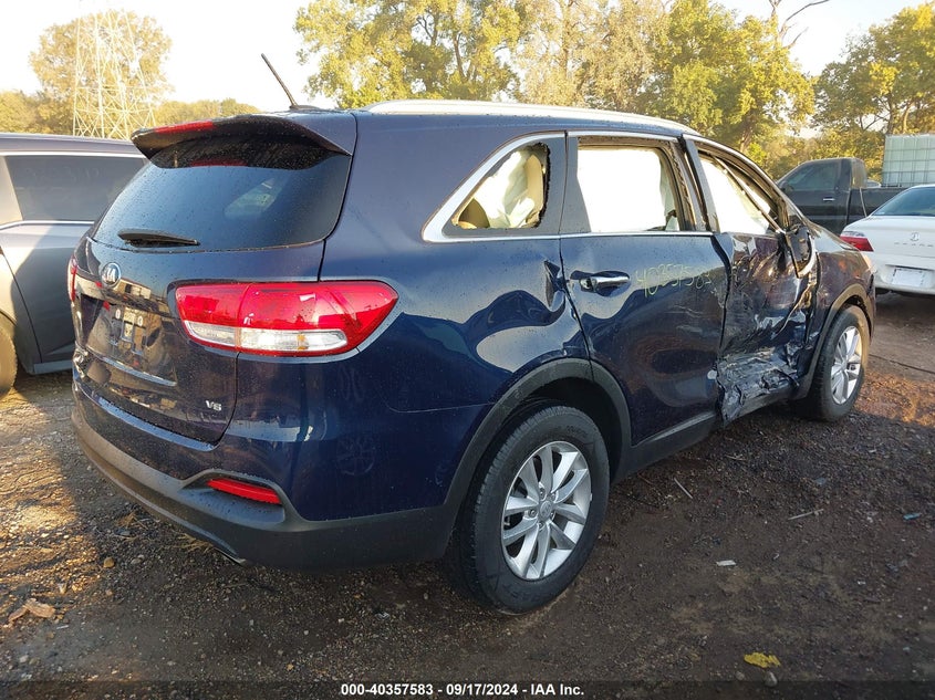 2017 Kia Sorento VIN 5XYPGDA55HG322490 IAAI salvage auction — ROLLOVER, Clear (Indiana), sold $575 on 2026-07-10 (photo 4)