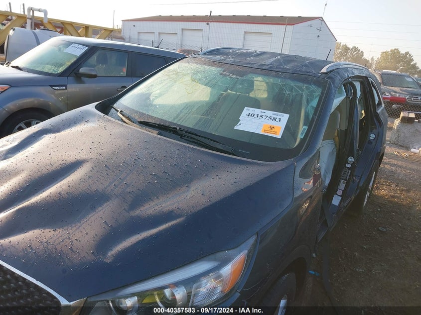 2017 Kia Sorento VIN 5XYPGDA55HG322490 IAAI salvage auction — ROLLOVER, Clear (Indiana), sold $575 on 2026-07-10 (photo 6)