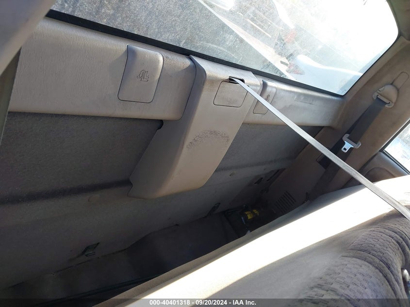 2005 Toyota Tundra VIN 5TBJU32185S456308 IAAI salvage auction — RIGHT SIDE, Clear (Florida), sold $1,600 on 2026-07-20 (photo 8)