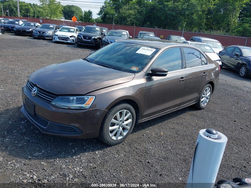 2013 Volkswagen Jetta VIN 3VWDP7AJ1DM448289 COPART salvage auction — Theft, Salvage (New Jersey), sold $2,175 on 2024-07-31 (photo 2)
