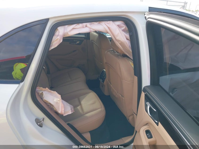 2023 Porsche Macan VIN WP1AA2A50PLB00727 COPART salvage auction — Left & Right Side, Other (Texas), sold $12,075 on 2024-09-03 (photo 8)