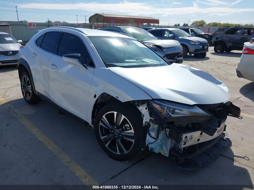 2021 LEXUS UX 200 VIN JTHX3JBH5M2034944 — COPART salvage auction photo