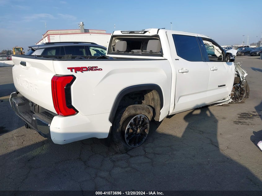 2022 Toyota Tundra VIN 5TFLA5AB0NX010145 IAAI salvage auction — ROLLOVER, Salvage (California), sold $6,400 on 2026-07-09 (photo 4)