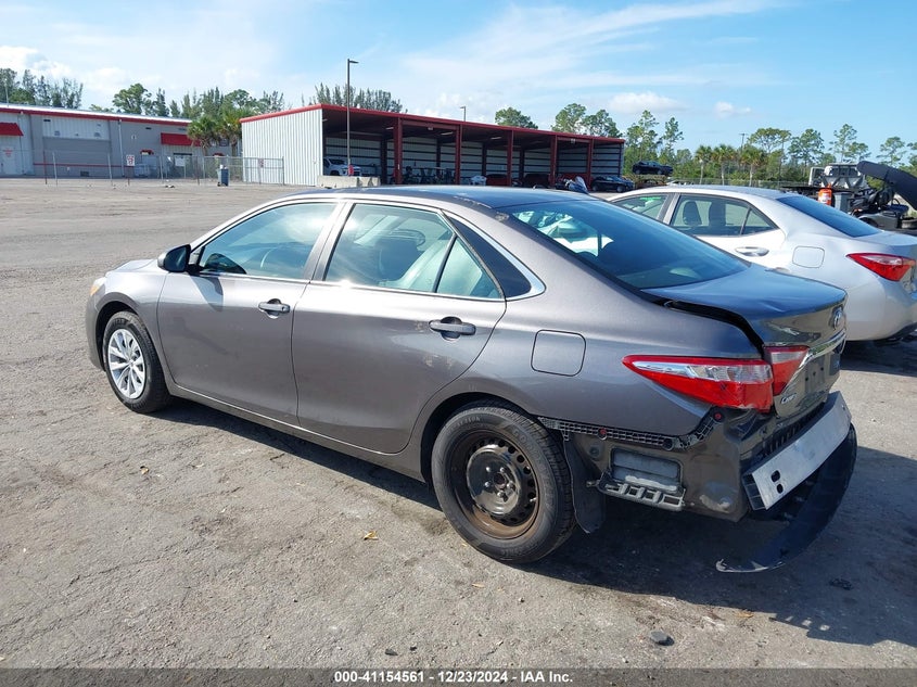 2016 Toyota Camry VIN 4T1BF1FK3GU548580 IAAI salvage auction — REAR END, Rebuildable (Florida), sold $4,100 on 2026-07-20 (photo 3)