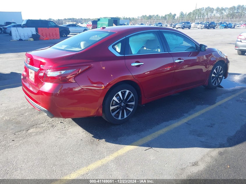 2018 Nissan Altima VIN 1N4AL3AP8JC189169 COPART salvage auction — Left Front, Salvage (South Carolina), sold $2,525 on 2025-02-26 (photo 4)