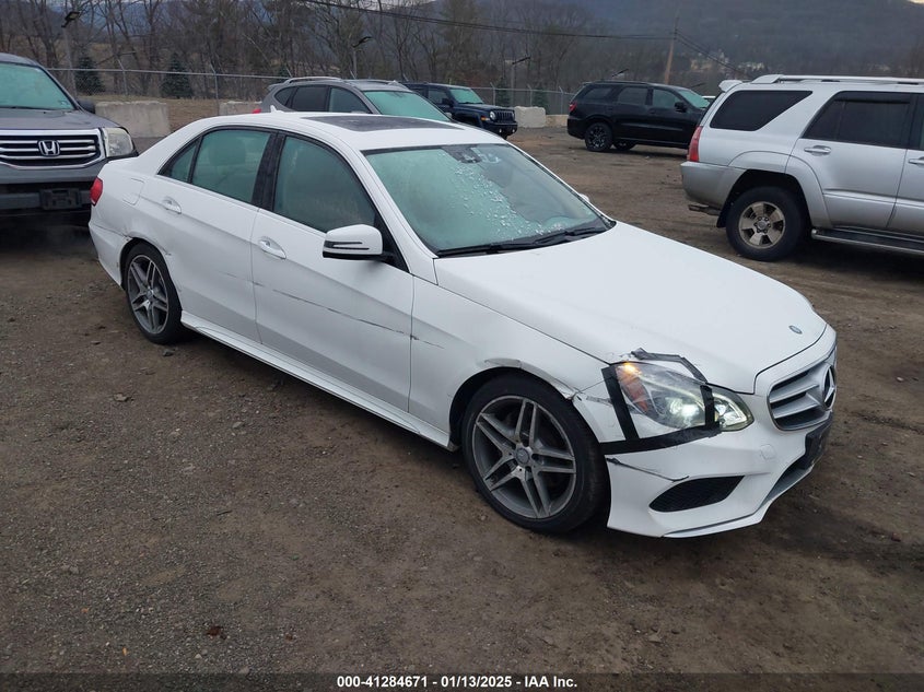2016 Mercedes-benz E-klasse VIN WDDHF8JB1GB232983 COPART salvage auction — Right Side, Salvage (New Jersey), sold $6,700 on 2025-02-27 (photo 1)