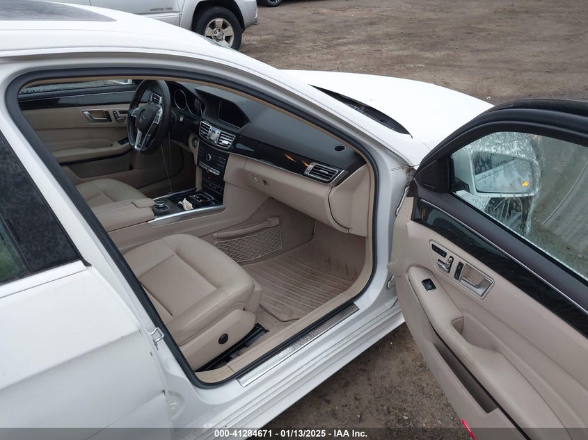 2016 Mercedes-benz E-klasse VIN WDDHF8JB1GB232983 COPART salvage auction — Right Side, Salvage (New Jersey), sold $6,700 on 2025-02-27 (photo 5)