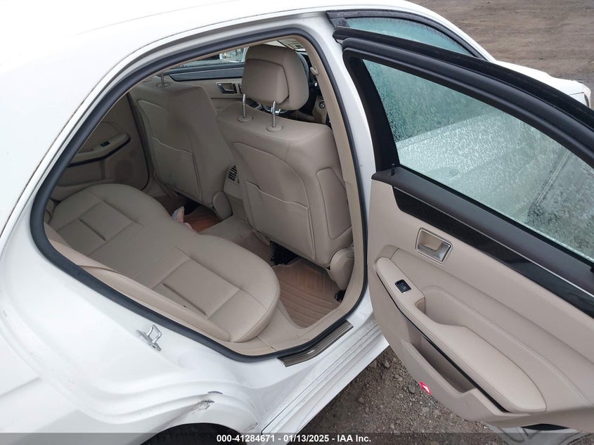 2016 Mercedes-benz E-klasse VIN WDDHF8JB1GB232983 COPART salvage auction — Right Side, Salvage (New Jersey), sold $6,700 on 2025-02-27 (photo 8)