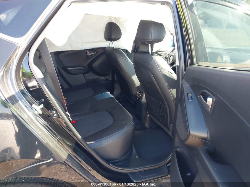 2015 Hyundai Tucson VIN KM8JU3AG3FU100791 IAAI salvage auction — LEFT SIDE, Salvage Title, sold $350 on 2026-07-17 (photo 8)