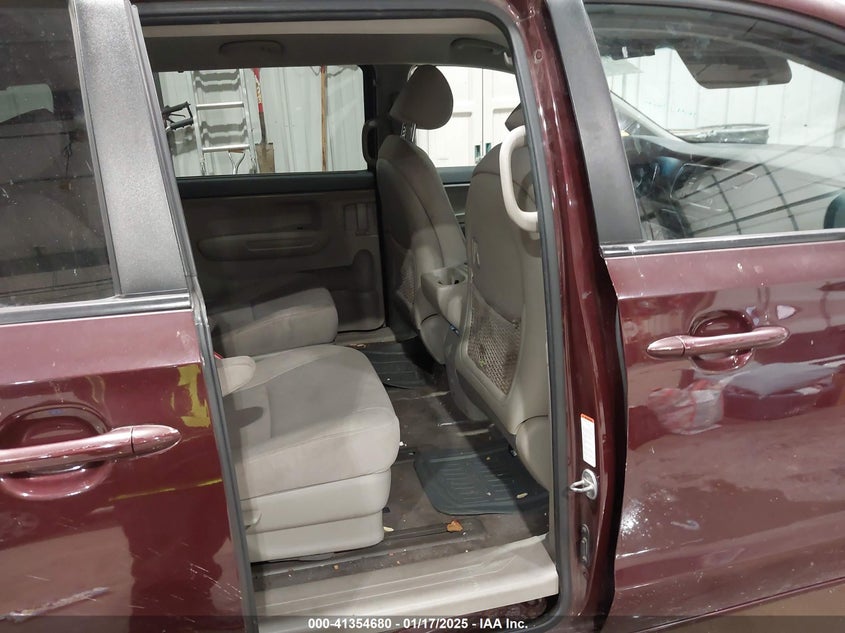 2016 Kia SEDONA VIN KNDMB5C10G6121308 IAAI salvage auction — FRONT END, Salvage (Idaho), sold $25 on 2026-07-27 (photo 8)