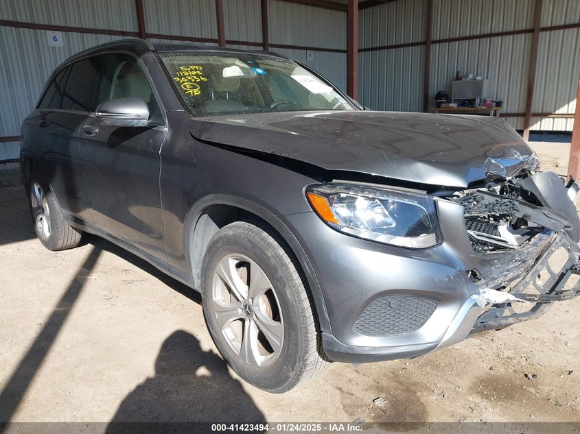2018 MERCEDES-BENZ GLC 300 VIN WDC0G4JB2JV033700 — COPART salvage auction photo