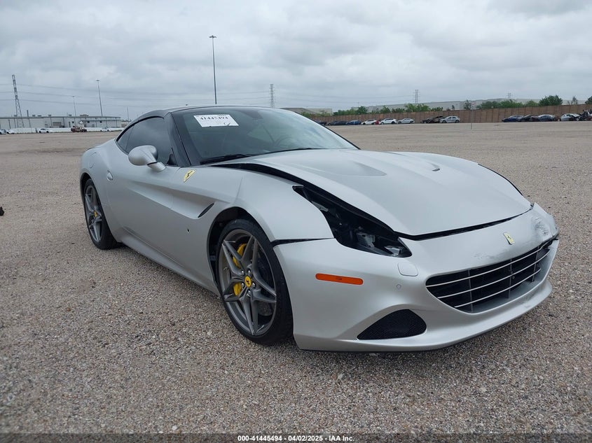 2017 FERRARI CALIFORNIA T VIN ZFF77XJA2H0226113 COPART salvage auction — Front End, Clear (Texas), sold $68,000 on 2025-05-01 (photo 1)