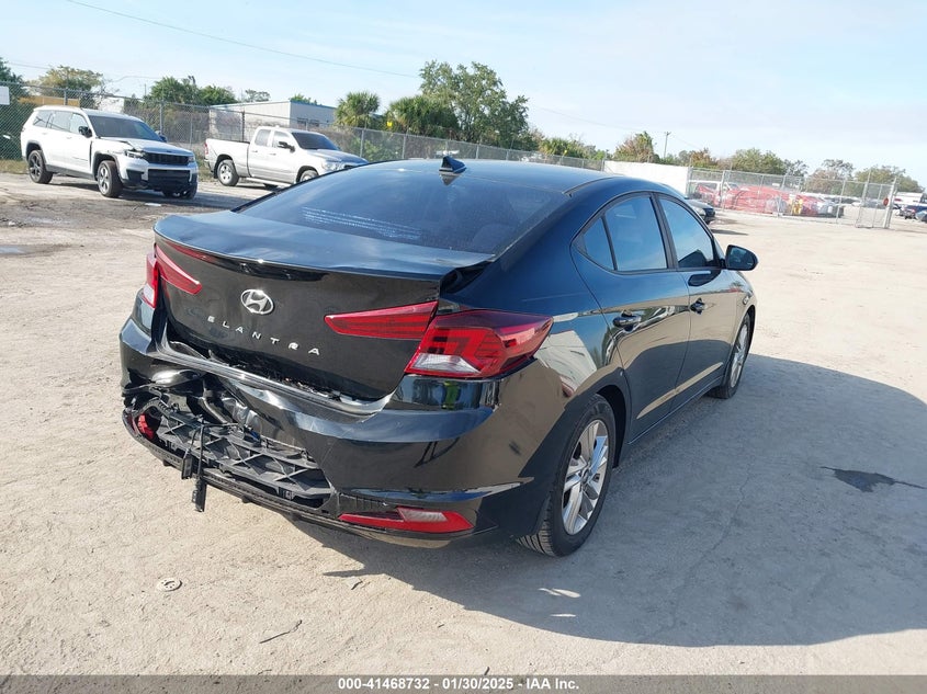 2020 Hyundai Elantra VIN KMHD84LF4LU040026 IAAI salvage auction — REAR END, Salvage Title, sold $2,900 on 2026-07-12 (photo 4)