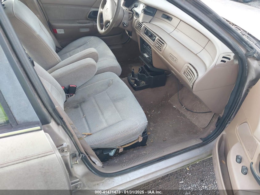 1995 Mercury Sable VIN 1MELM50U3SA630124 IAAI salvage auction — FRONT & REAR, Bill Of Sale (Tennessee), sold $225 on 2026-07-09 (photo 5)