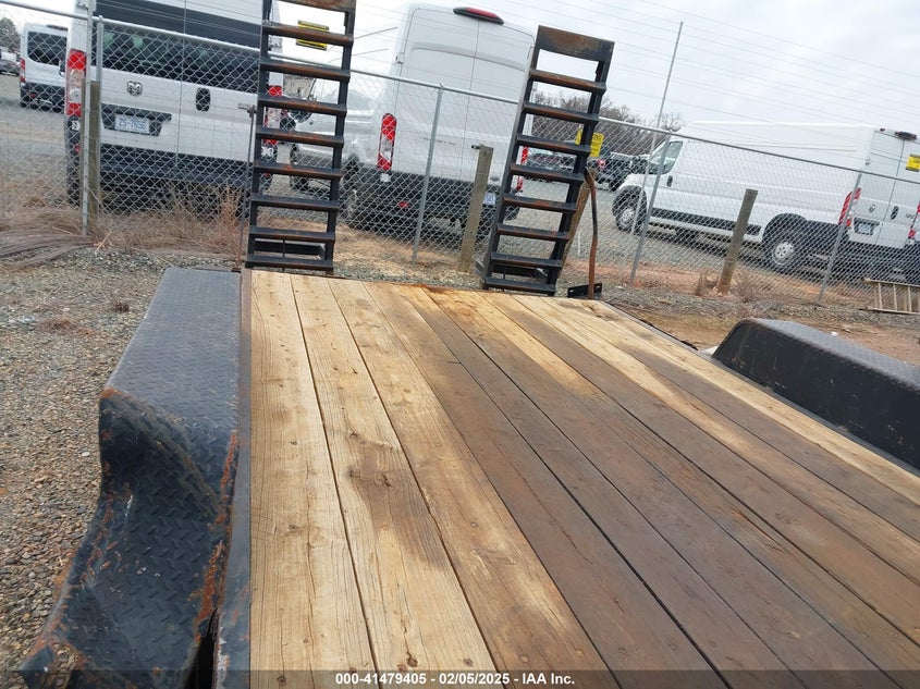 2020 Kaufman trailers Unknown VIN 5VGFD2028LL006760 IAAI salvage auction — SIDE, Salvage (North Carolina), sold $1,600 on 2026-07-20 (photo 8)