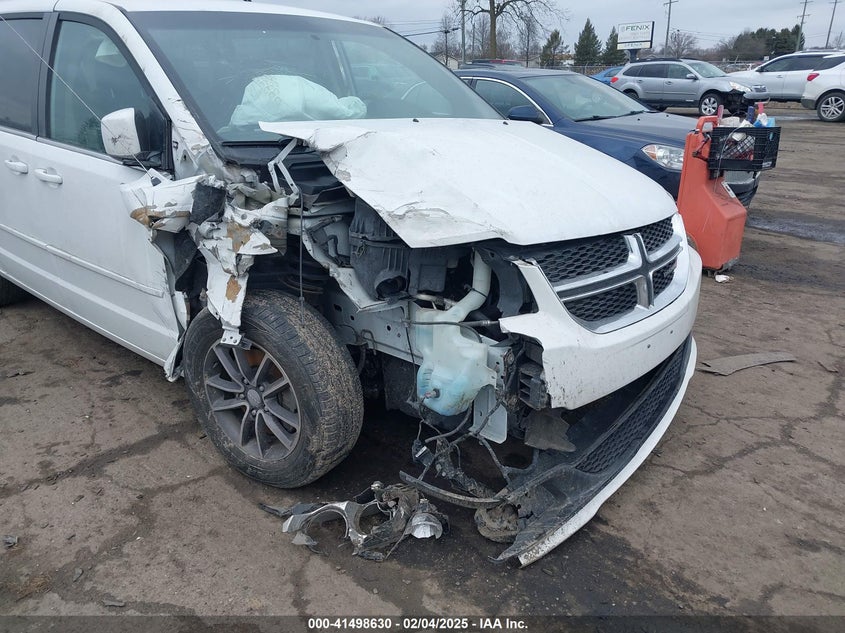 2017 Dodge Grand caravan VIN 2C4RDGCG2HR745878 COPART salvage auction — Front End, Clear (Michigan), sold $1,550 on 2025-03-27 (photo 6)