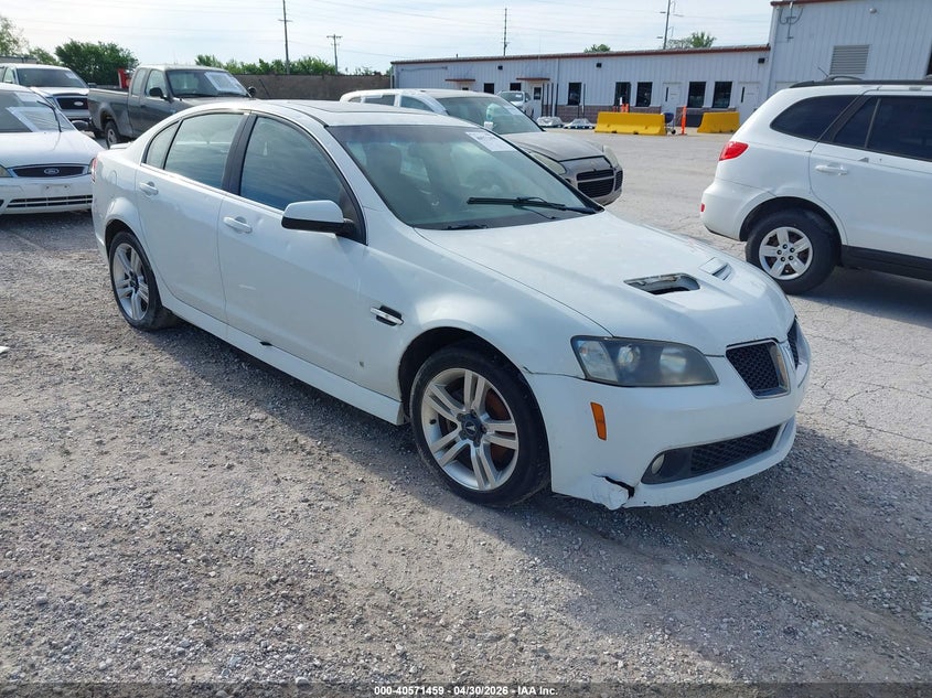 2009 Pontiac G8 VIN 6G2ER57729L188101 IAAI salvage auction — REPOSSESSION, Salvage (Idaho), sold $200 on 2026-08-21 (photo 1)