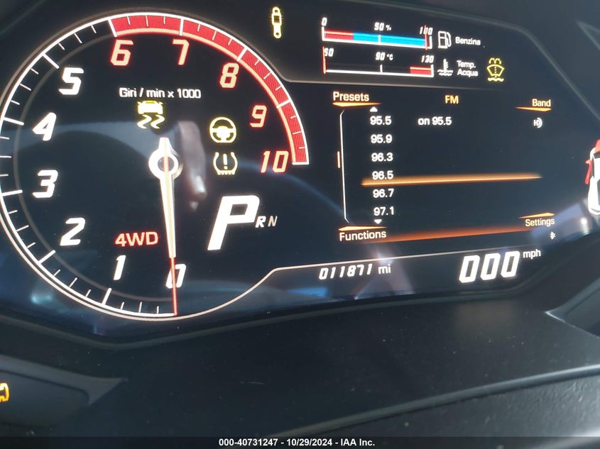 2015 Lamborghini Huracan VIN ZHWUC1ZF8FLA03249 COPART salvage auction — Front End, Salvage (California), sold $106,000 on 2025-01-22 (photo 7)