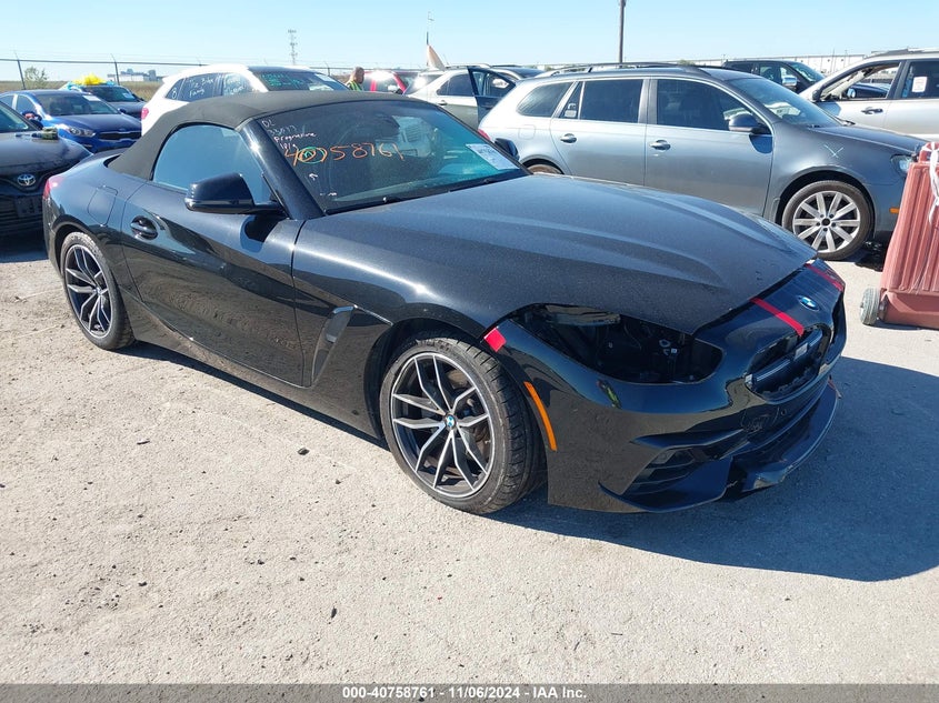 2021 BMW Z4 VIN WBAHF3C05MWX29870 — COPART salvage auction photo