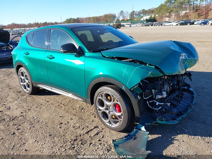 2024 ALFA ROMEO TONALE VIN ZASPATDW9R3057132 — COPART salvage auction photo