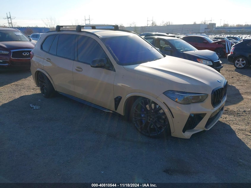 2022 BMW X5 M VIN 5YMJU0C02N9L70476 — COPART salvage auction photo