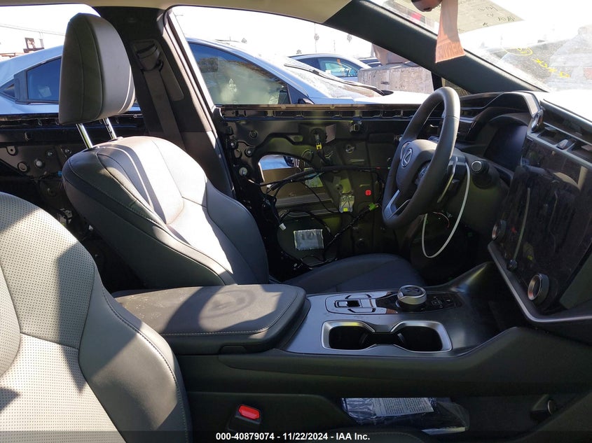 2024 Lexus Rz 300e VIN JTJABABB2RA002999 IAAI salvage auction — LEFT FRONT, Salvage Title, sold $12,025 on 2026-08-26 (photo 5)