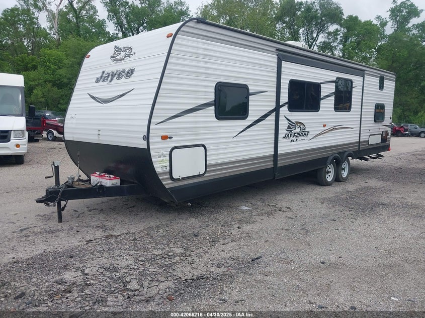 2016 Jayco Jay flight VIN 1UJBJ0BR9G17X1174 IAAI salvage auction — THEFT, Salvage (Missouri), sold $3,500 on 2026-09-02 (photo 2)